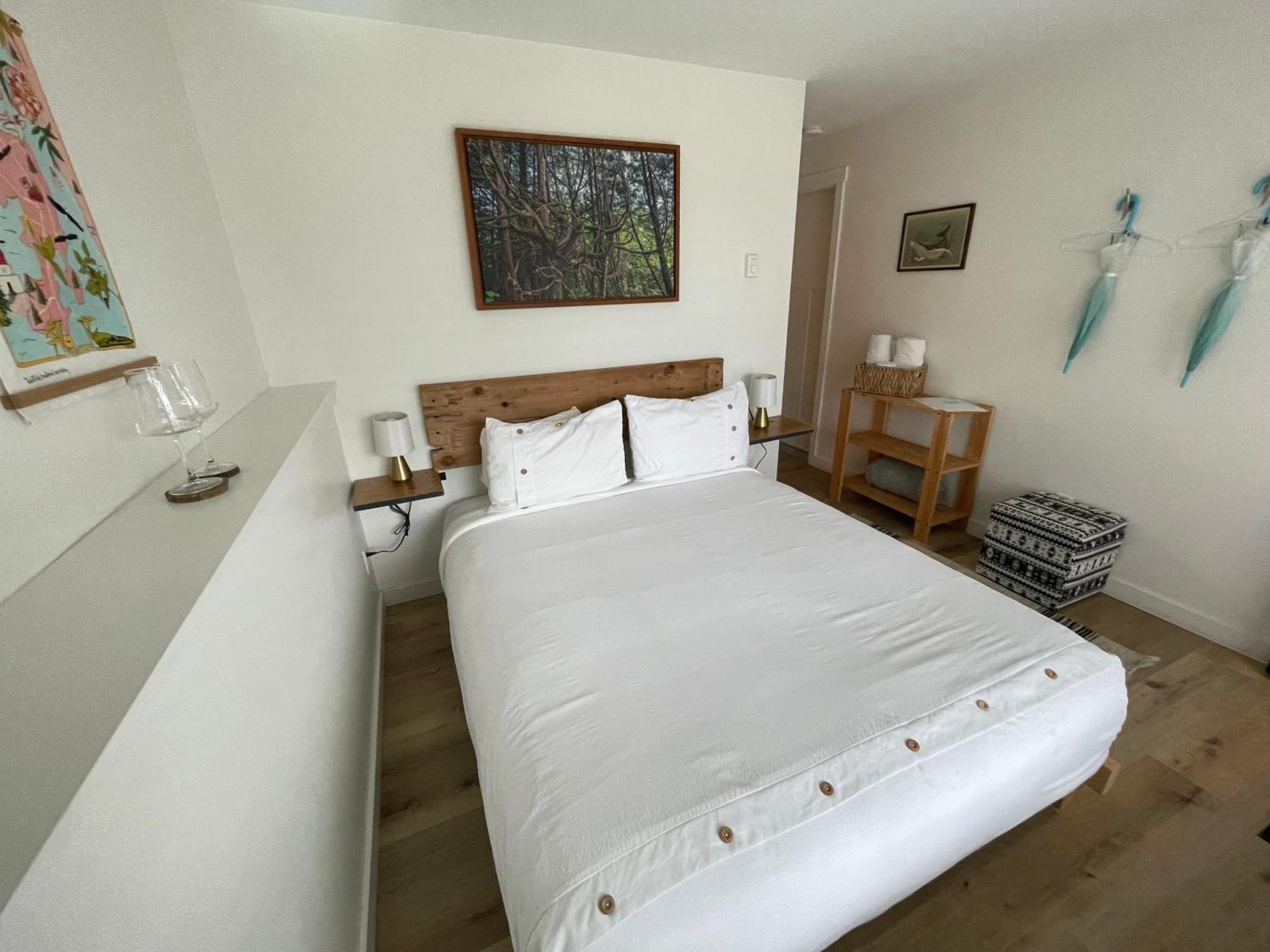 Sounds Of The Sea Hotel Ucluelet Buitenkant foto
